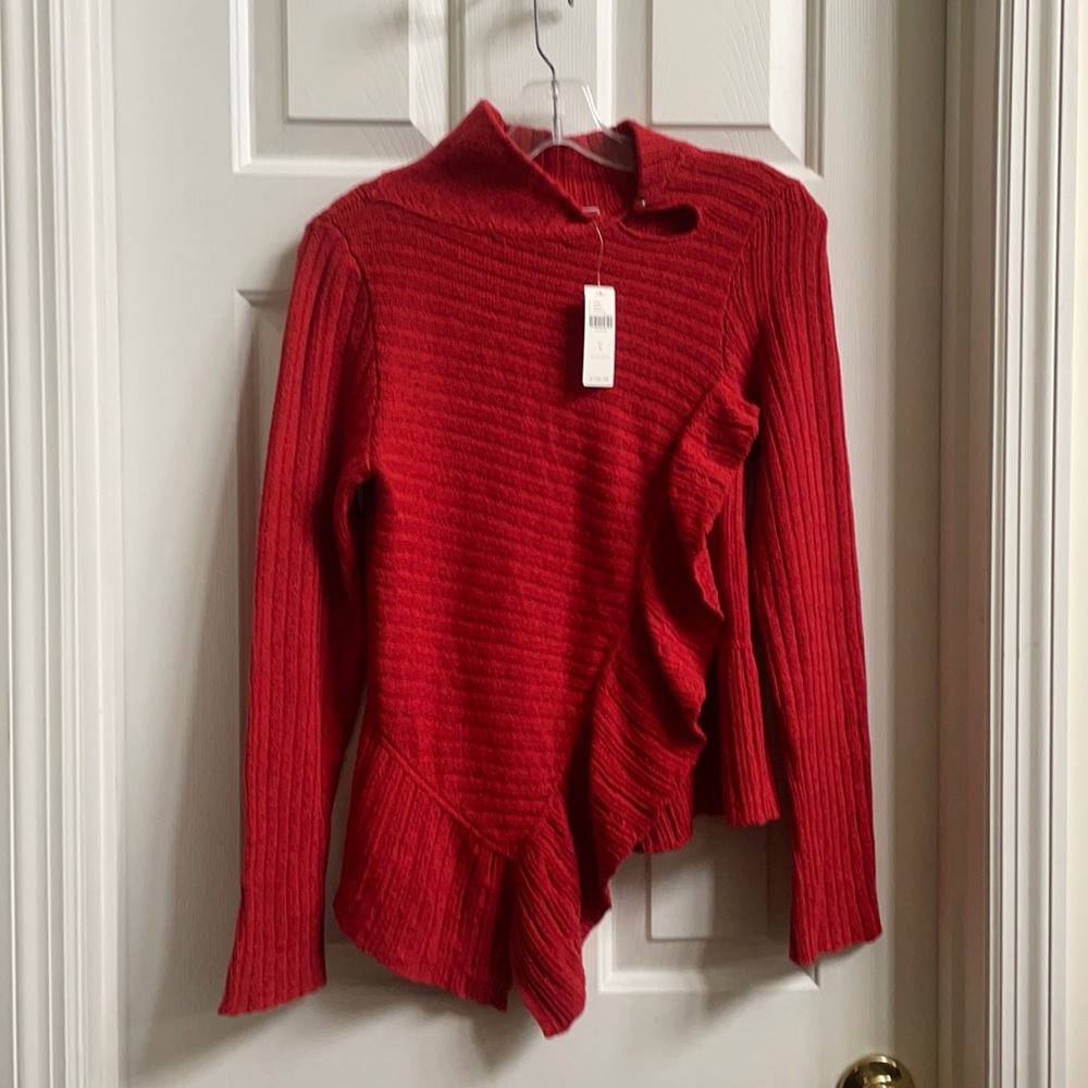 NWT Anthropologie Knitted and Knotted.